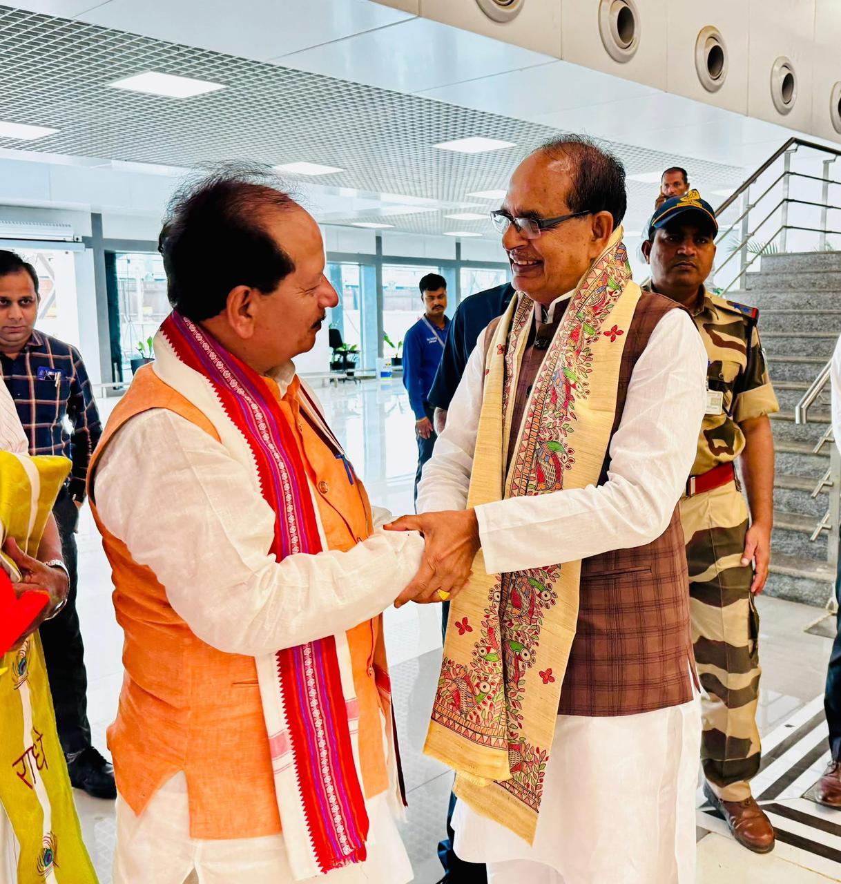 कृषकों को राहत: अनियमित बायोस्टिमुलेंट्स और नैनो उर्वरकों की बिक्री पर लगेगी रोक, बिहार सरकार सख्ती से करेगी लागू